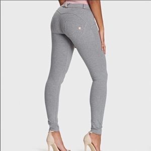 ✨NWOT Freddy WR.UP Grey Slim Fit Pant✨